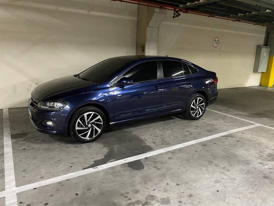 VOLKSWAGEN VIRTUS 1.0 200 TSI HIGHLINE AUTOMÁTICO
